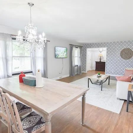 Cozy 2Br 2Ba 5 Min To Lake 20 Min To Downtown Clt Charlotte Exterior photo